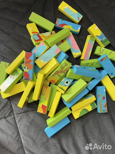 Детские игрушки в ассортименте