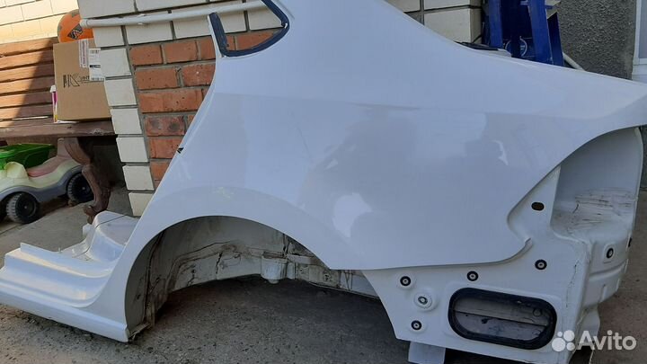 Крыло заднее левое volkswagen polo sedan