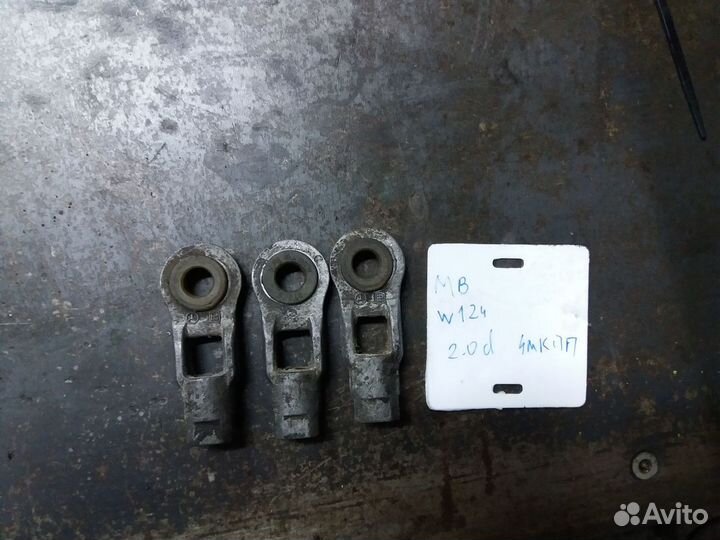 Шарнир штока переключения передач w124