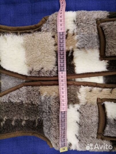 Жилетка шерстяна