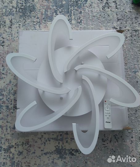 Люстра потолочная светодиодная