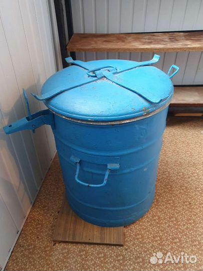 Бак с аллюминевой вставкой