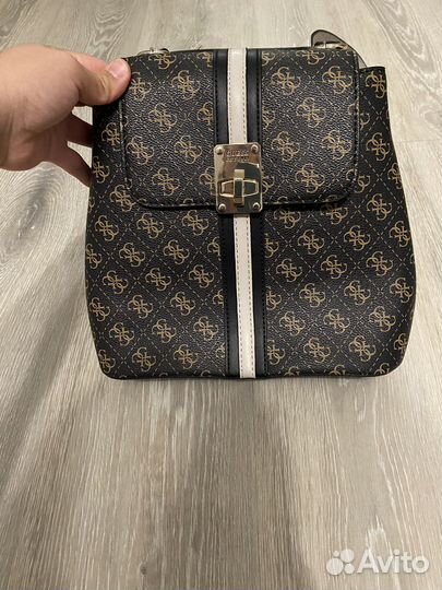 Женские сумки и рюкзаки