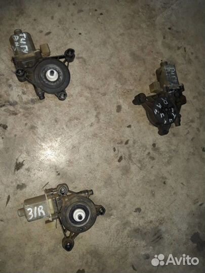 Фольксваген Тигуан 2 моторчик стеклоподъемника