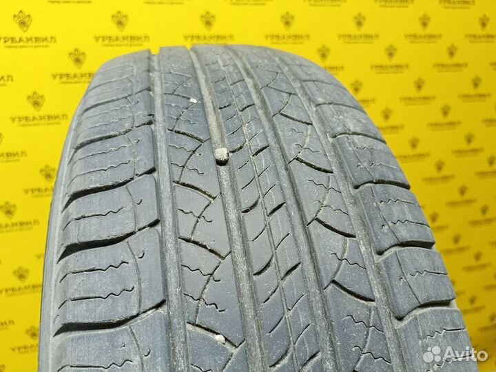 Michelin Latitude Tour 215/65 R16 98T