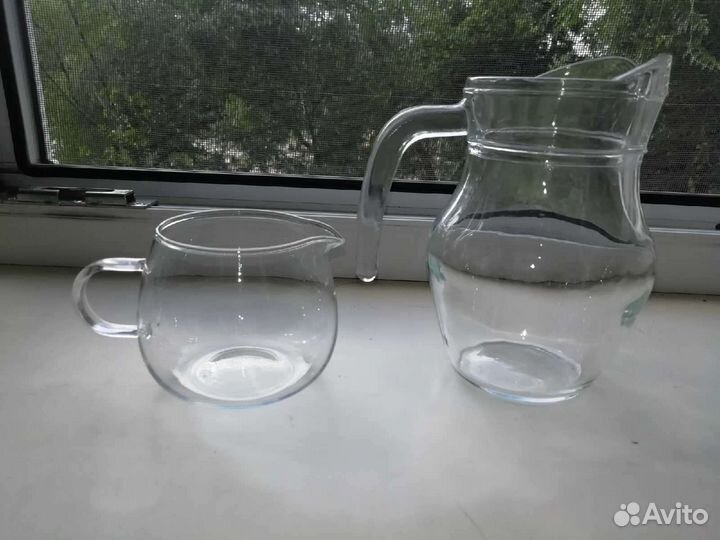 Кувшин и сливочник стекло