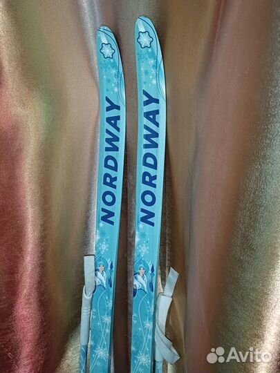 Лыжи и ботинки детские