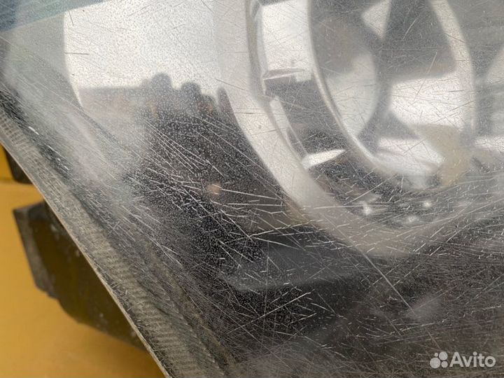 Фара ксеноновая правая Renault Koleos HY0