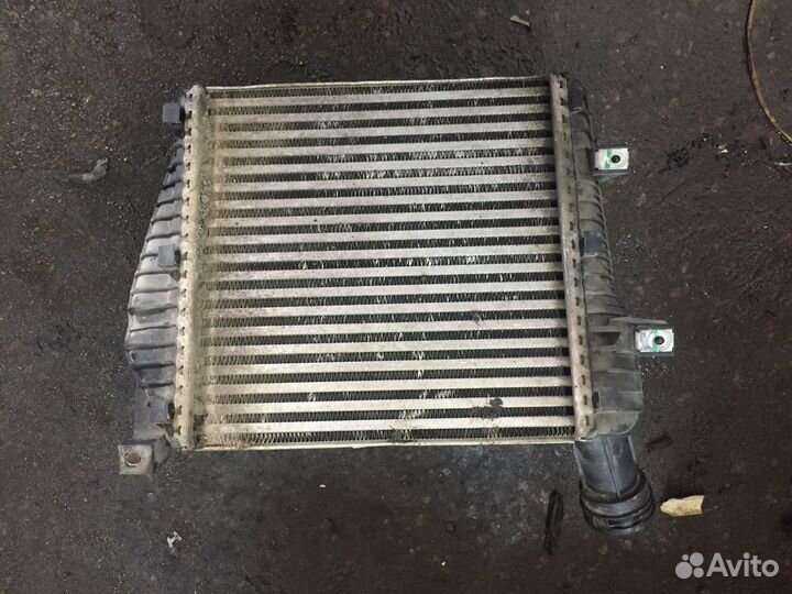 Интеркуллер правый Таурег нф 3.0 D