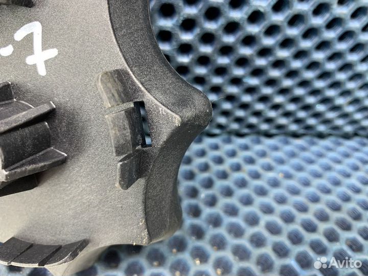 Гайка крепления запасного колеса Touareg NF FL