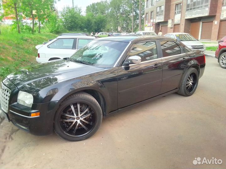 Chrysler 300C 2.7 AT, 2004, 126 000 км