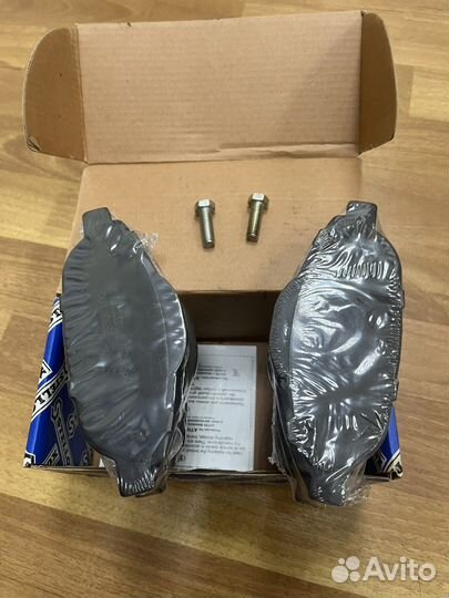 Тормозные колодки пежо 308 / ситроен c4