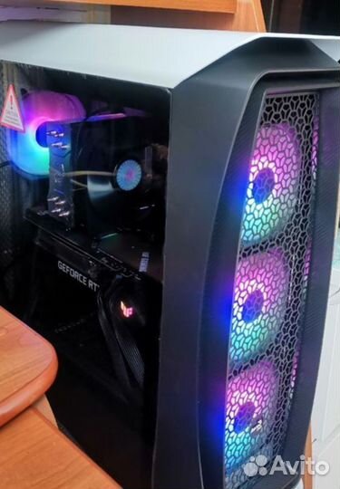 Вентилятор для корпуса 120 мм