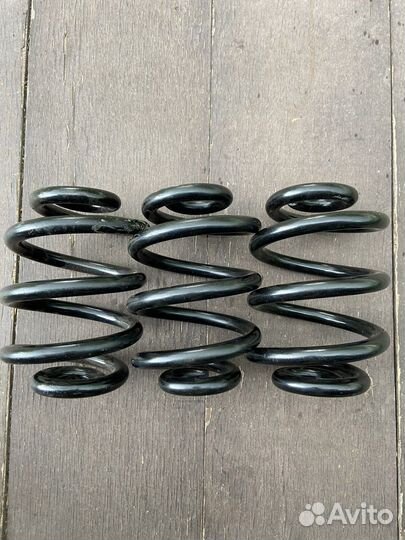 Пружина подвески задняя VW T4 syncro 91-03