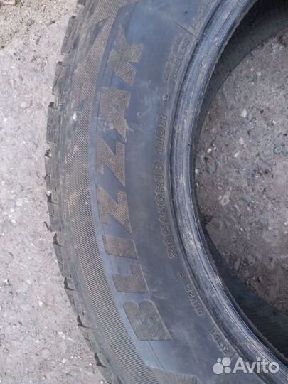 Bridgestone Blizzak DM-V2 265/60 R18