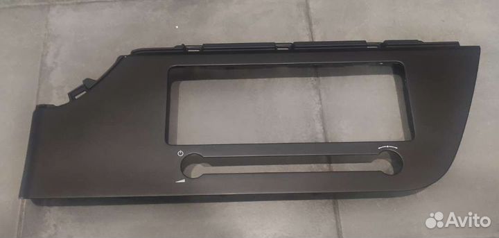 Штатная магнитола Киа Рио X