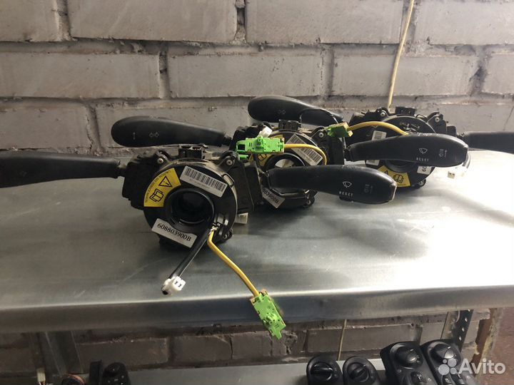 Подрулевой переключатель LADA Kalina Priora Granta