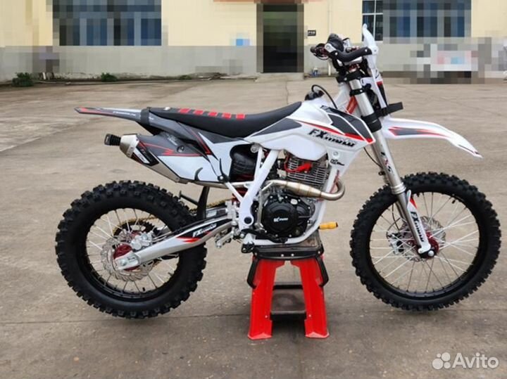 Кроссовый мотоцикл FXmoto CB300F 300 CC 21/18