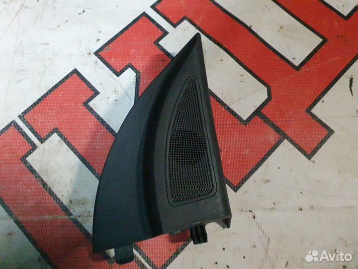 Накладка зеркала правая Hyundai I30 хэтчбек S6