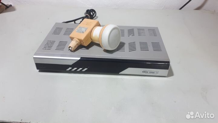 Спутниковый тв ресивер триколор