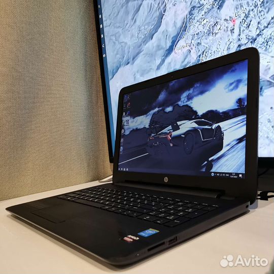 Ноутбуки продаются всвязи с закрытием