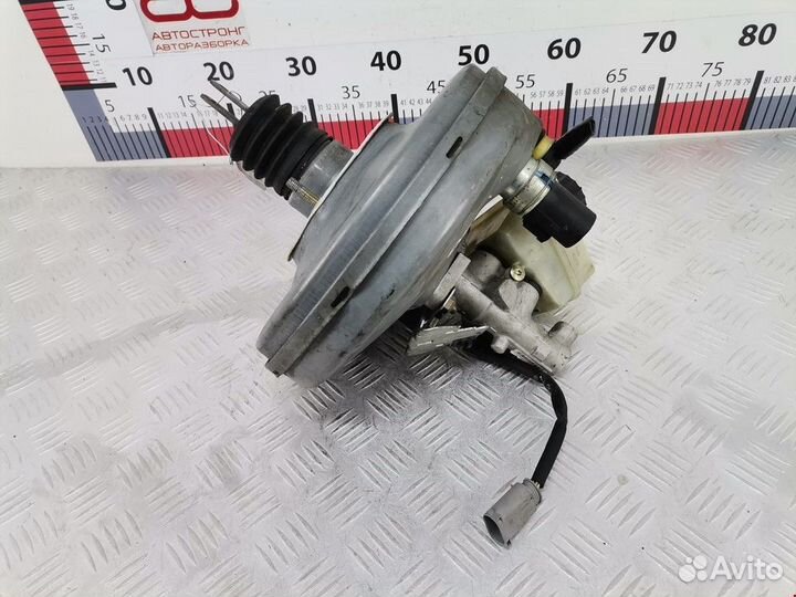 Вакуумный усилитель тормозов Mercedes-Benz