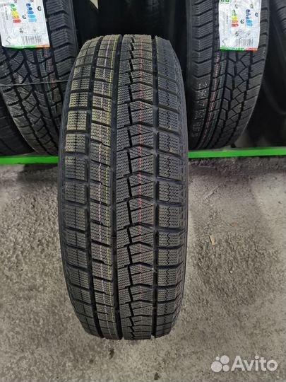 DoubleStar DW05 225/65 R17