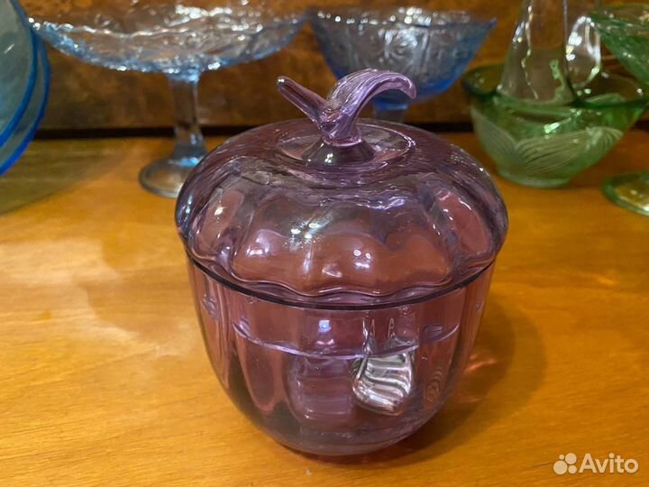 Вазы на ножке и салатники завода Неман