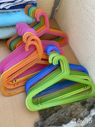 Вешалки плечики IKEA детские