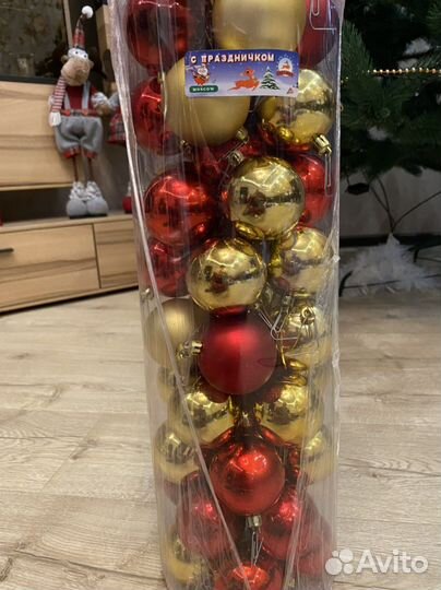Наборы елочных шаров