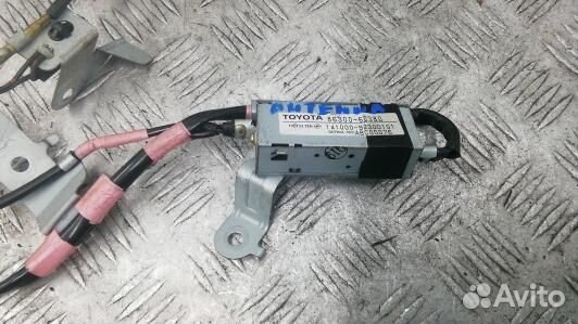 Антенна toyota land cruiser prado J120 (HML14WF02)