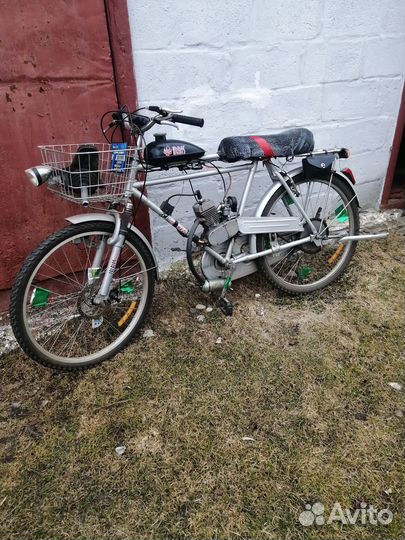 Велосипед бензиновый