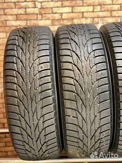 Kumho WinterCraft SUV Ice WS51 235/65 R17