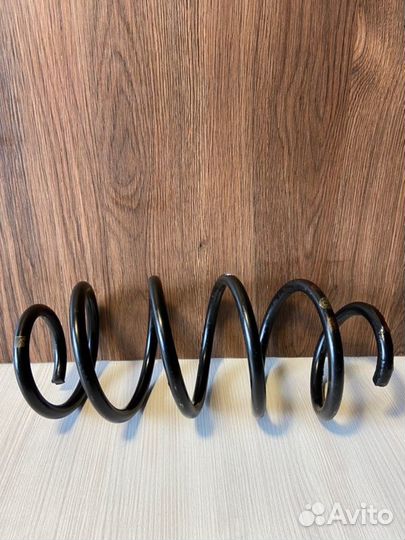 Пружина передняя Volkswagen Passat B6 BSE 1 2008