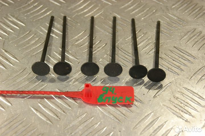 Клапан впускной Kawasaki ZRX400