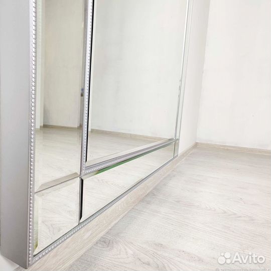 Зеркало на стену