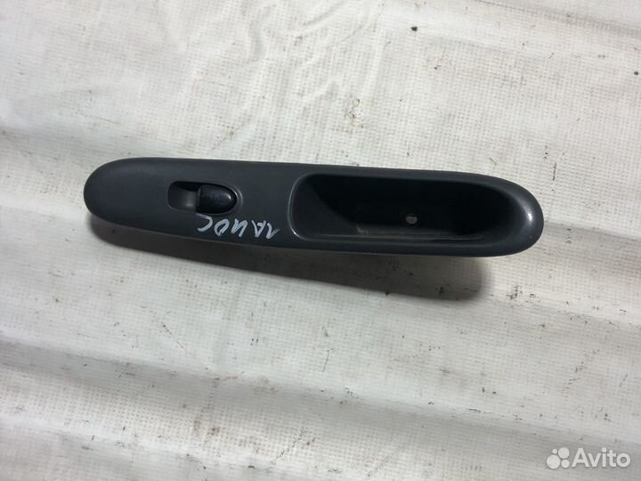 Кнопка стеклоподъемника правая chevrolet lanos