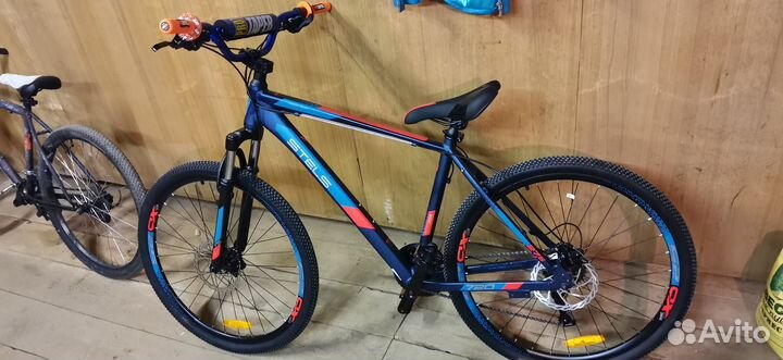 Велосипед stels 720 D 27.5