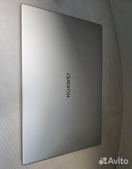 Huawei MateBook D15 Новый