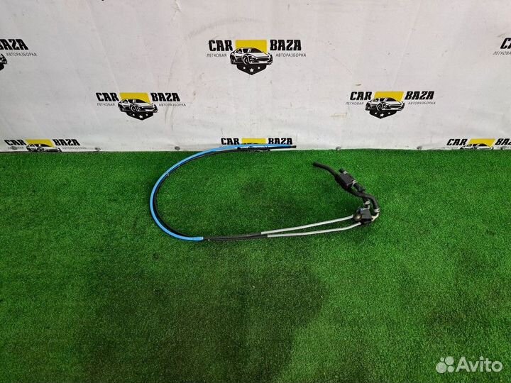 Клапан воздушный с трубками Audi Q3