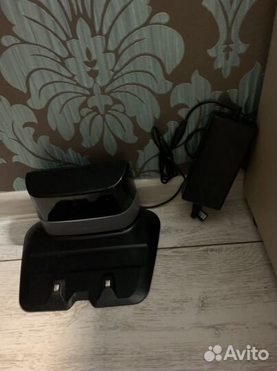 Робот пылесос Samsung VR7000
