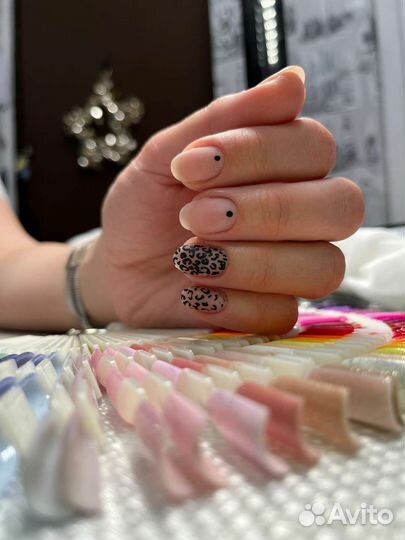 Маникюр на дому