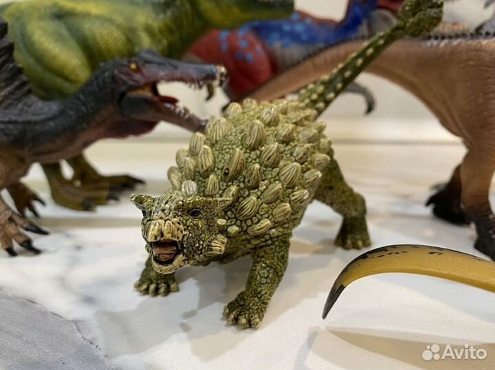 Schleich динозавры 2 штуки