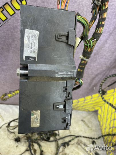 Блок предохранителей салонный Ford Fusion Фьюжн