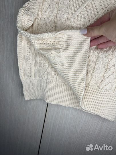 Жилетка детская вязаная