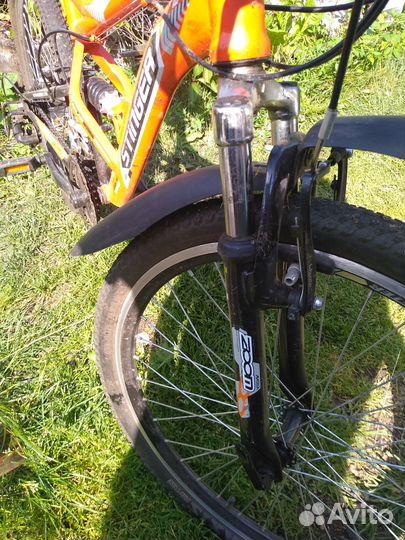 Велосипед MTB Stinger Versus D 24 (2017)