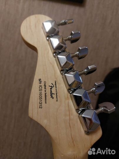 Электрогитара fender squier bullet strat + комбик