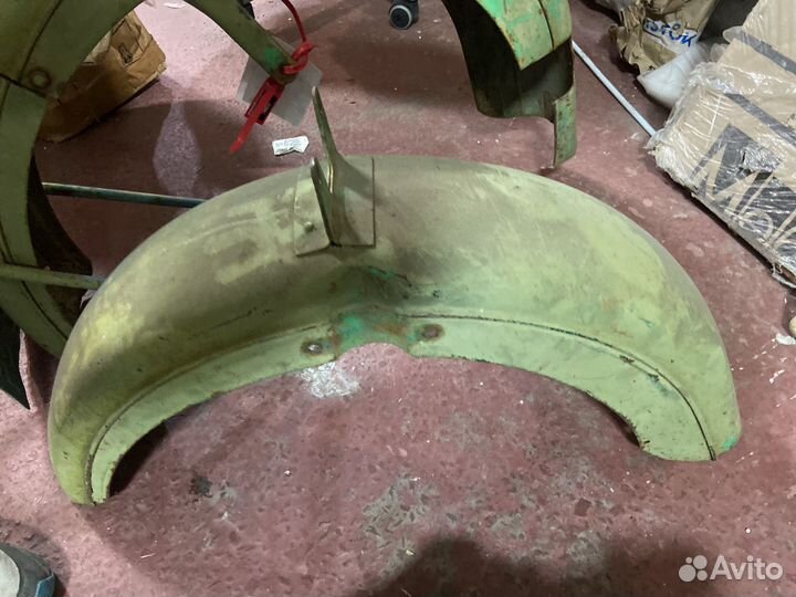 Крыло на мотоцикл м-72