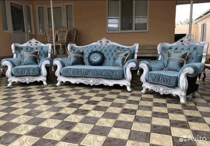 Диван и 2 кресла