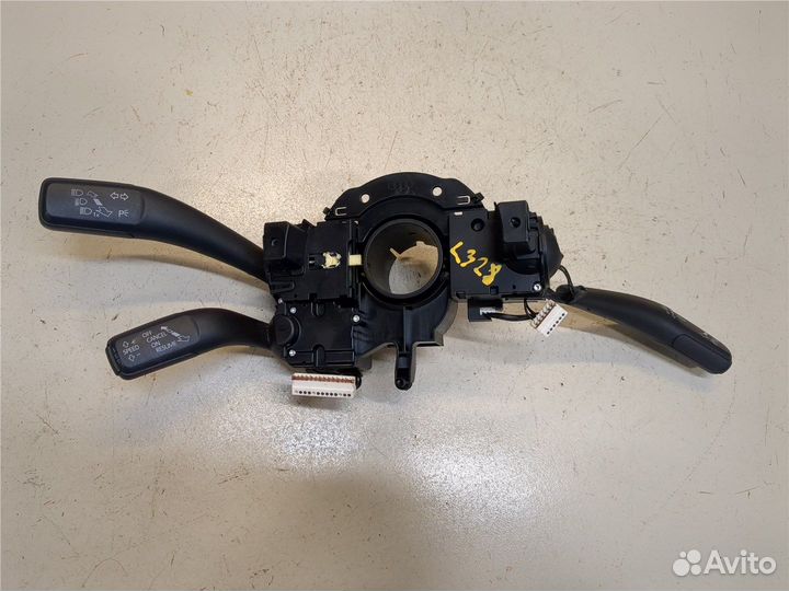 Переключатель поворотов и дворников Volkswagen Tou